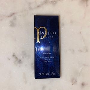 Cle de Peau Concealer Shade Nutmeg